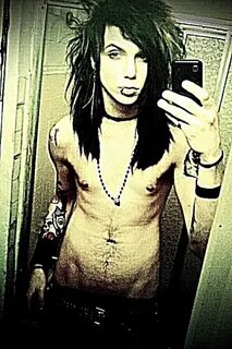 Andy Biersack Shirtless*** - Jeϟϟi's Groupies ♠ Photo (27843