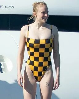 Don't miss this stunning stuff: Sophie Turner in beach looks