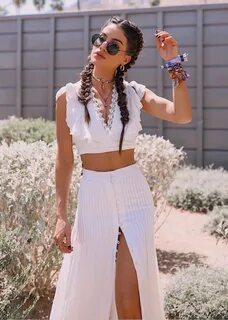 Pin by Você Farias on Free Spirit Cochella outfits, Coachell