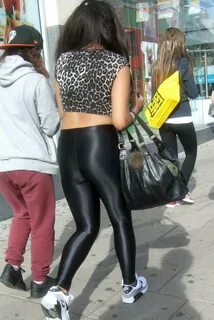 Leggings forum 🌈 Candid legging forum 🔥 Legs In Shorts And Booty In Yoga Pant