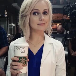 Who's Rose McIver? Wiki-Bio: Net Worth, Dating, Parents, Rel