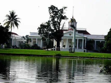 Sky Watch : Bogor Presidential Palace