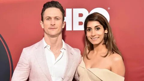 Kingdom' Star Jonathan Tucker and Wife Tara Expecting First 