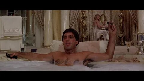 Movies That Everyone Should See: "Scarface" " Fogs' Movie Re