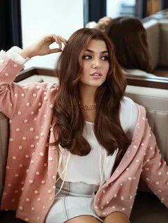 Hande Erçel Turkish women beautiful, Fashion, Hande ercel st