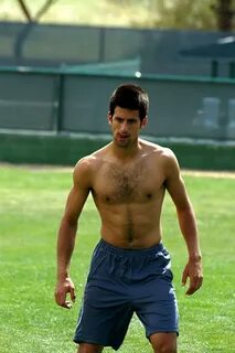 djokovic shirtless bulge - নভ্যাক ডেজোকভিক ছবি (15616414) - 