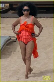 Diana Ross Rocks One-Piece Bathing Suit in Hawaii!: Photo 40