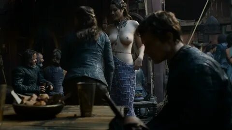 Slideshow boobs game of thrones.