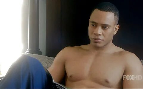 Trai Byers Abs - Floss Papers