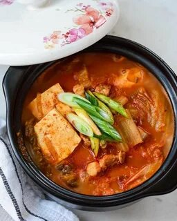 Resep Varian Jjigae, Sup ala Drama Korea yang Pedas Pol