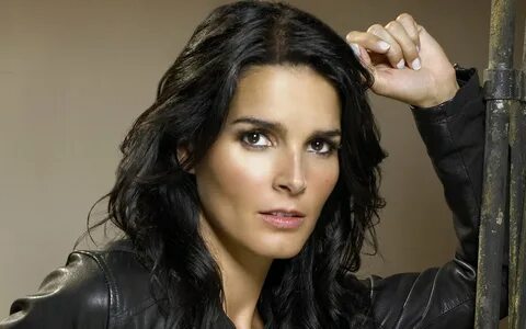 Bio For Angie Harmon Related Keywords & Suggestions - Bio Fo