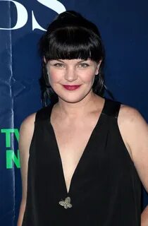 Cele bitchy Pauley Perrette had a horrible reaction to her r