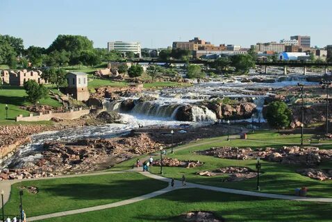 File:Sioux falls sd lg.JPG - Wikimedia Commons