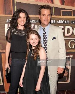 Julia Ormond, Abigail Breslin and Chris O'Donnell attend the