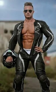 Bikers and more.. : Photo Sexy men, Leather men, Sexy leathe