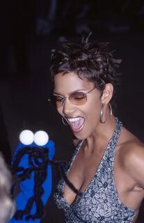 Digitalminx.com - Actresses - Halle Berry - Page 13