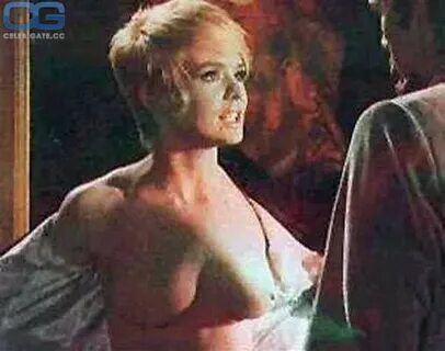 Joey Heatherton nackt Julie Newmar In Playboy, Photos And On