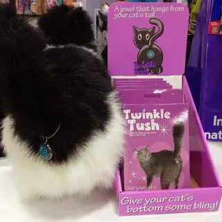 Twinkle Tush: a Jewel That Covers Your Cat’s Butt