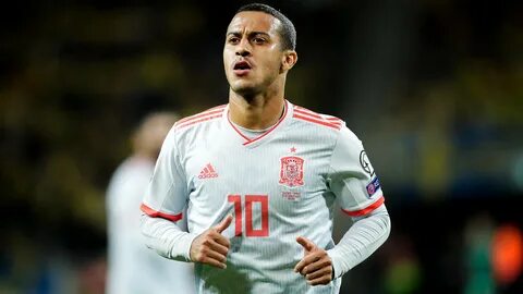 Thiago qualifies with Spain - Davies scores against USA - FC