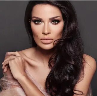 Nadine Nassib Njeim ❤ ❤ ❤ Lebanese makeup, Arabic makeup, Be