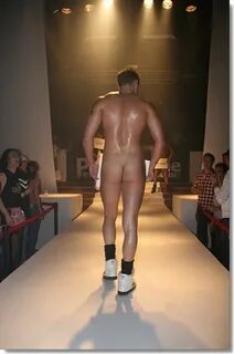 Man Country: Model: Naked on the Runway