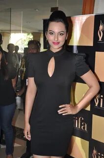 Sonakshi Sinha Pictures. Hotness Rating = Unrated