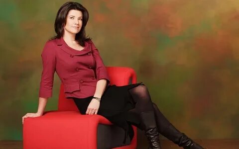 Poze rezolutie mare Daphne Zuniga - Actor - Poza 2 din 73 - 