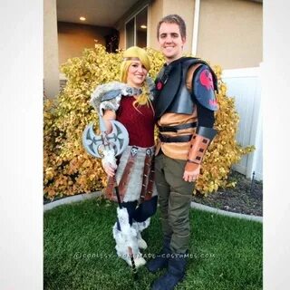 Awesome Astrid and Hiccup Couples Costume Cool couple hallow