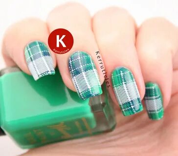 Green, Blue and White Tartan Kerruticles