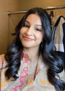 Richa Moorjani Height, Weight, Age, Body Statistics, Biograp