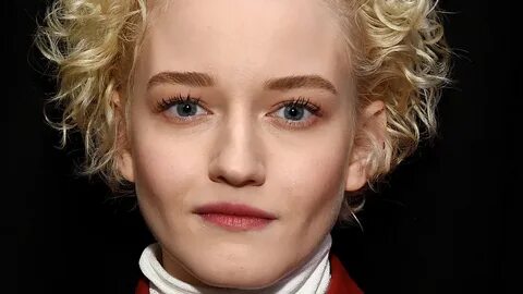 Julia Garner's Stunning Net Worth Revealed