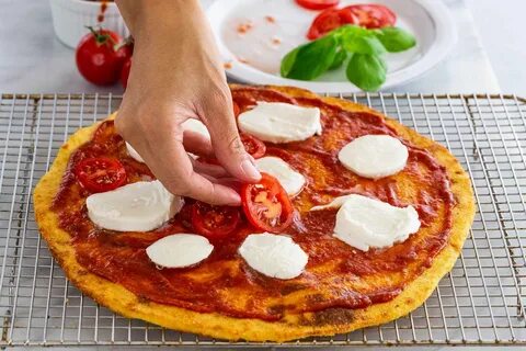 How to Make the Best Cauliflower Pizza Crust - Jones Red & W