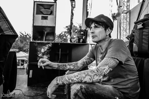 Who is Tommy Lee dating? Tommy Lee girlfriend, wife