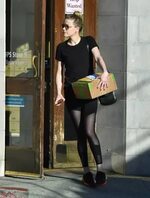 Amber Heard in Tights Leaves UPS Store -19 GotCeleb