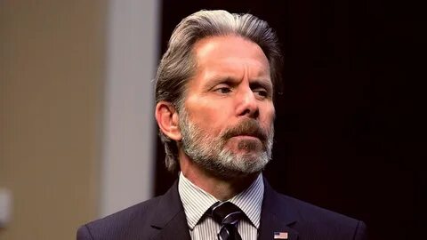 Pictures of Gary Cole