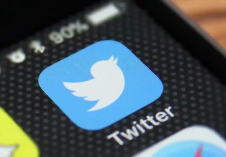 Уязвимость в Twitter позволяет публиковать записи от лица др