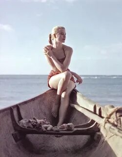 Grace Kelly Pictures. Hotness Rating = 9.14/10
