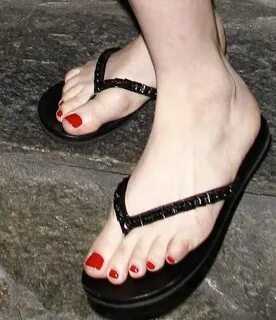★ Avril Lavigne Feet Paradise ★: Avril's Feet (Set# 23)