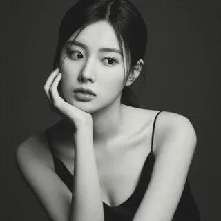 10 Unggahan Kang Hye Won yang Buka Instagram Pribadi