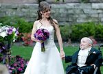 2-foot-8-inch man married the lady he loved—but when many se