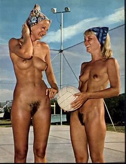 Vintage and classic nudism sur Twitter