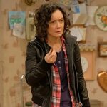 Darlene Is The Best Character On The New Roseanne Reboot