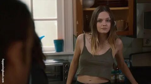Emily Meade Nude, The Fappening - Photo #169381 - FappeningB