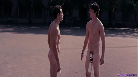 Miles Teller Nude Movie Scenes & Sexy Beach Photos - Men Cel