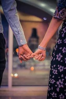 Boyfriend And Girlfriend Holding Hands Wallpapers - Wallpape