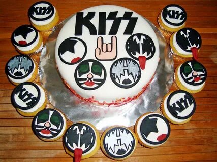 Kiss Cake...for the hubbys next bday Pastel de fiesta, Torta
