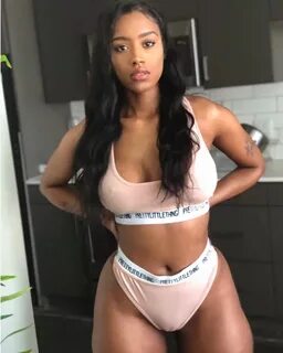 Insta Hoe Raven Tracy NUDE Pussy Pics! - Leaked BLACK