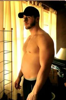 Younger men with dad bods - /hm/ - Handsome Men - 4archive.o
