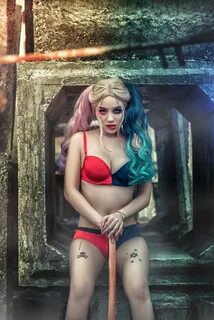 Linh Miu gợi cảm hóa thân thành "ác nữ" Harley Quinn - Người