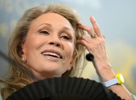 Pictures Of Faye Dunaway